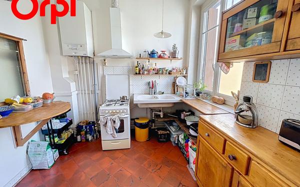 Appartement à vendre    4 pièces • 92,01 m2 Lyon 4