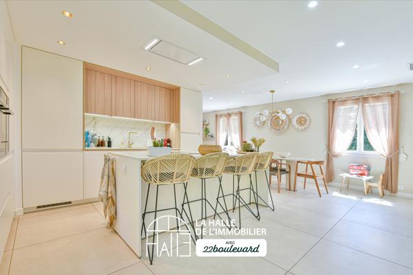 Maison
         7 pièces
        - 129 m² Exclusivité 289 000 € *