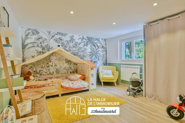 Maison
         7 pièces
        - 129 m² Exclusivité 289 000 € *