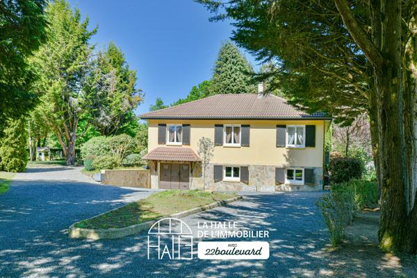 Maison
         7 pièces
        - 129 m² Exclusivité 289 000 € *