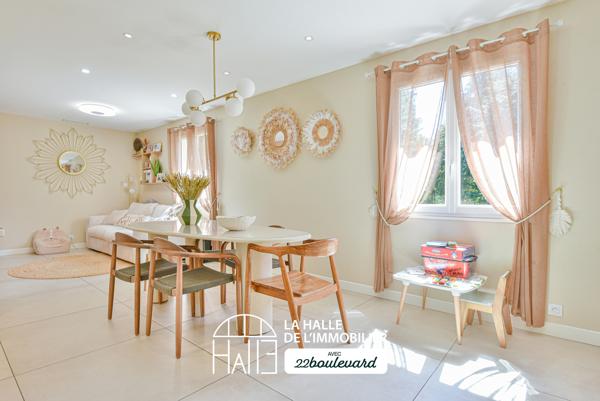 Maison
         7 pièces
        - 129 m² Exclusivité 289 000 € *
