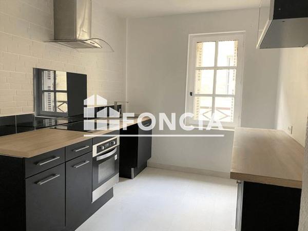 Location Appartement 3 pièces 55.03 m² - 53 QUAI MAYAUD Saumur 49400