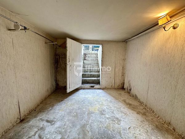 Montreuil- Grands pêchers Renan- Maison 55m2 + Sous sol-Terrain 219m2