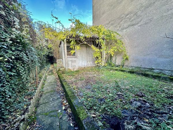 Montreuil- Grands pêchers Renan- Maison 55m2 + Sous sol-Terrain 219m2