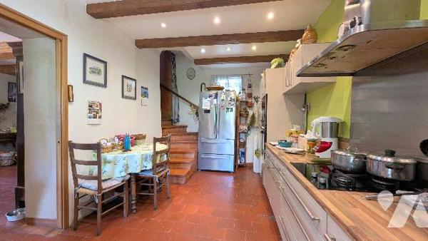 CAMPAGNE MARSEILLAISE 13013 Maison de 137 m², jardin 500 m² sans vis-à-vis, garage et dépendances