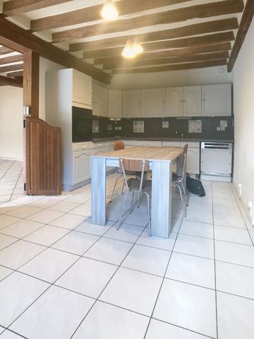 Charmante longère de 130 m² à Brain-sur-Allonnes, proche de Saumur (49400)