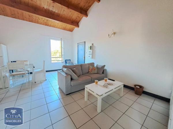 Appartement à louer 2 pièces 46.55m²