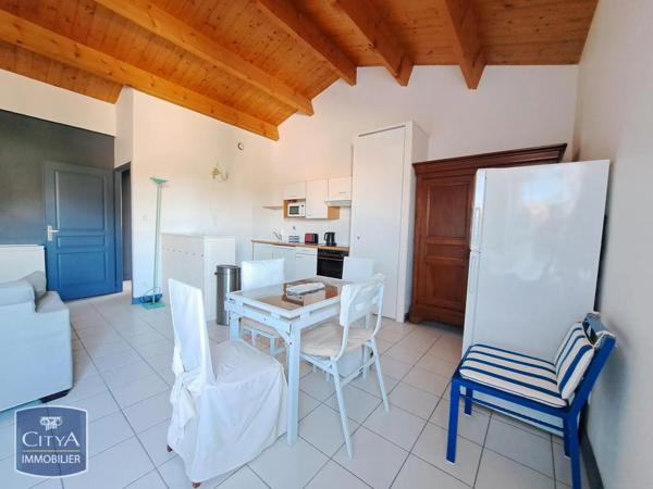 Appartement à louer 2 pièces 46.55m²