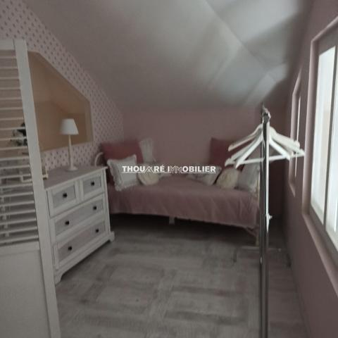 44230 ST SEBASTIEN SUR LOIRE T2 MEUBLE DANS UN ENDROIT TRES CALME ET VERDOYANT PROCHE BORD DE LOIRE
