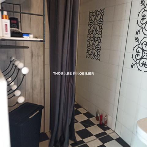 44230 ST SEBASTIEN SUR LOIRE T2 MEUBLE DANS UN ENDROIT TRES CALME ET VERDOYANT PROCHE BORD DE LOIRE