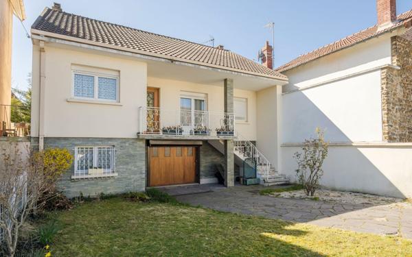 Maison à vendre    6 pièces • 137 m2 Gagny