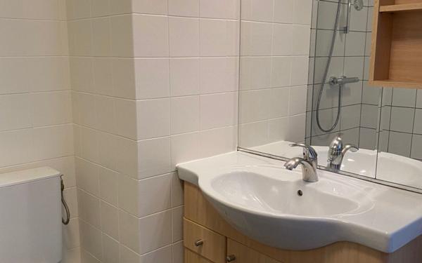 Appartement à louer    1 pièce • 28 m2 Annemasse