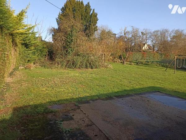 Longnes : Terrain à Bâtir de 593 m²