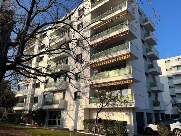 Appartement à vendre à Bordeaux en Gironde (33200), ref : 118/1630   
Caudéran Centre
