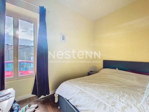 Belle Longere en parfait etat en plein centre ville proximite des commerces