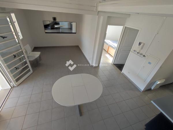 appartement en duplex T5 avec terrasse et garage