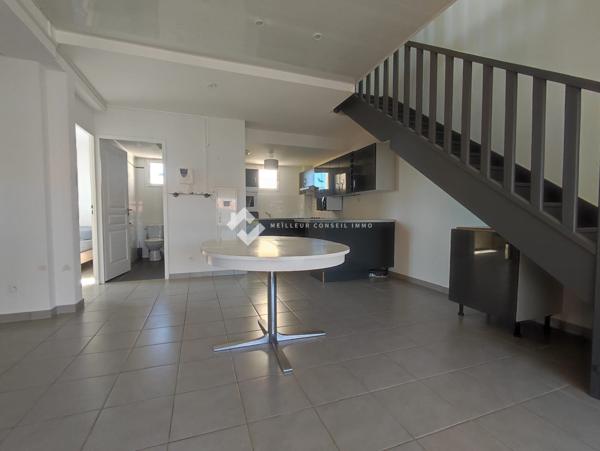 appartement en duplex T5 avec terrasse et garage