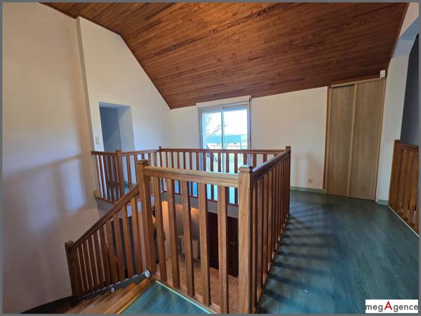 Maison à Saint-Hilaire-des-Landes, 35140 - 7 pièces 156m²