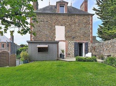 Maison à vendre à Plerguer en Ille-et-Vilaine (35540), ref : 089/3425 Centre bourg
