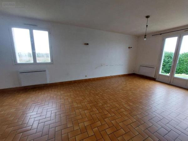 Maison à vendre à Cossé-le-Vivien en Mayenne (53230), ref : 53032-979