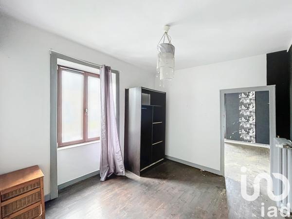 Maison 4 pièces de 76 m² à Saint-Georges-de-Reintembault (35420)