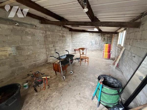 BREST SAINT PIERRE - PROCHE CARREFOUR / ARENA - MAISON 3 CHAMBRES-TERRAIN 482M²