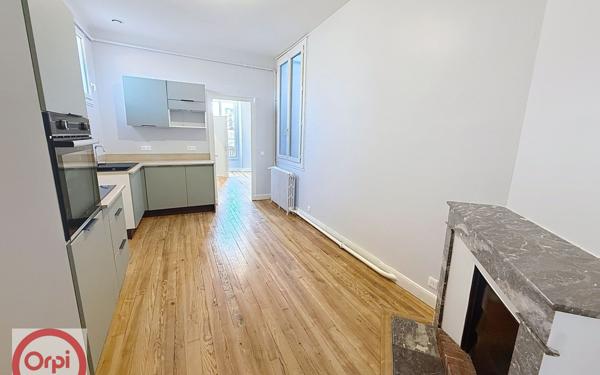 Appartement à louer    3 pièces • 77,30 m2 Pau