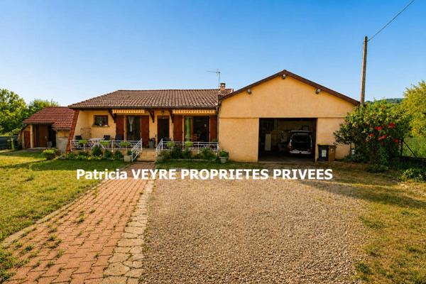 FRAISSES (42490) Maison individuelle rénovée 111m²  habitables + dépendance de 85 m² sur 776m² de terrain