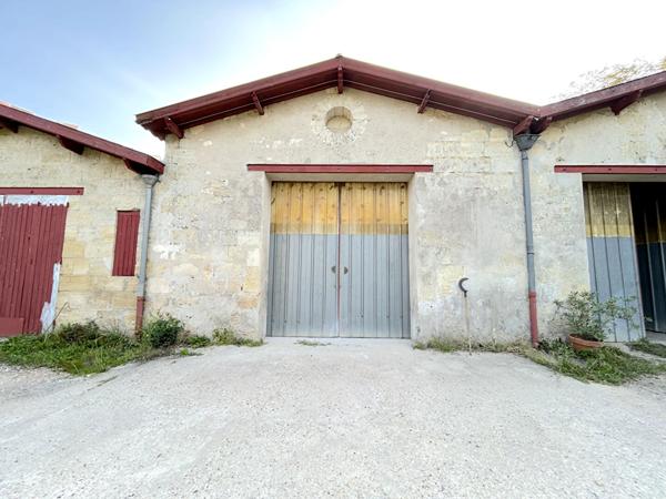 A LOUER ANCIEN CHAI DE 240M2 - SECTEUR SAINT VINCENT DE PAUL , Saint vincent de paul A LOUER ANCIEN CHAI DE 240M2 - SECTEUR SAINT VINCENT DE PAUL , Saint vincent de paul