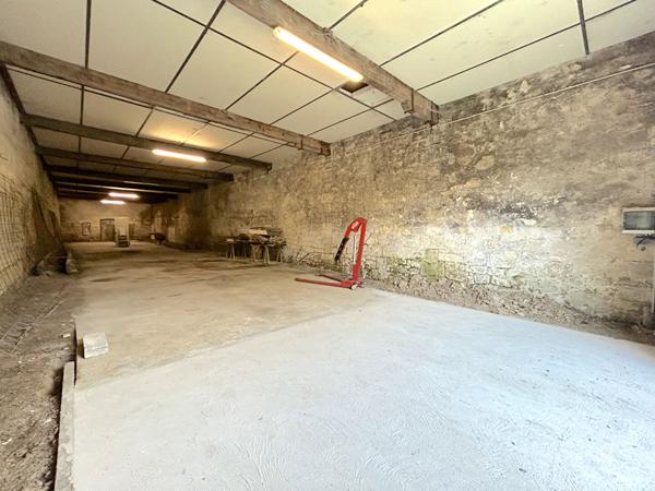 A LOUER ANCIEN CHAI DE 240M2 - SECTEUR SAINT VINCENT DE PAUL , Saint vincent de paul A LOUER ANCIEN CHAI DE 240M2 - SECTEUR SAINT VINCENT DE PAUL , Saint vincent de paul