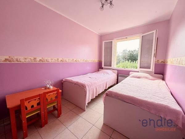 LORGUES VILLA T6 DEPENDANCE PISCINE GARAGE