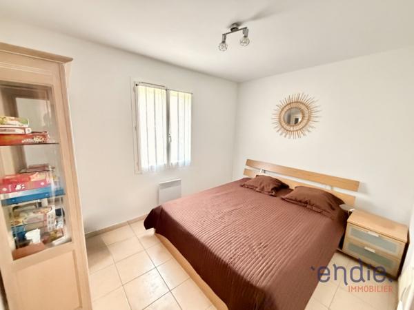 LORGUES VILLA T6 DEPENDANCE PISCINE GARAGE