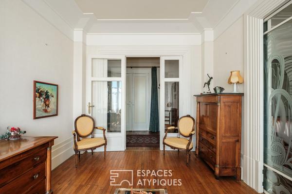 Appartement de caractère dans immeuble Art Déco