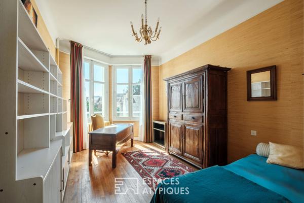 Appartement de caractère dans immeuble Art Déco