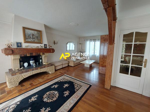 BEZONS _ Maison 8 pièces 699 000 € **  - Référence  4514