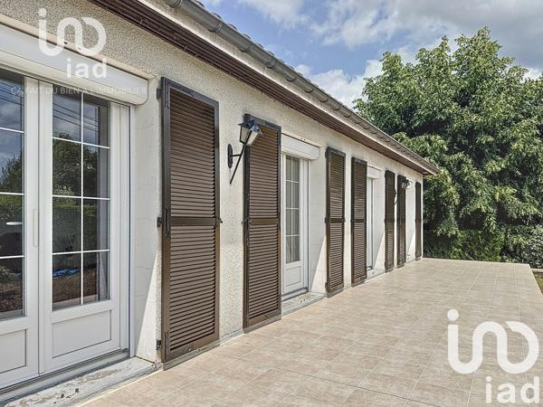Maison 6 pièces de 104 m² à Pannes (45700)
