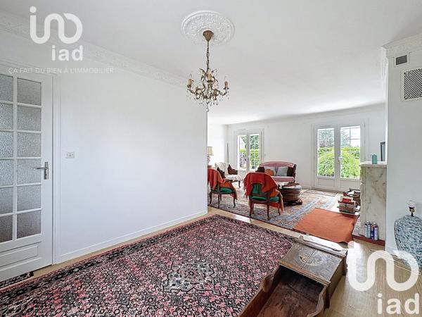 Maison 6 pièces de 104 m² à Pannes (45700)