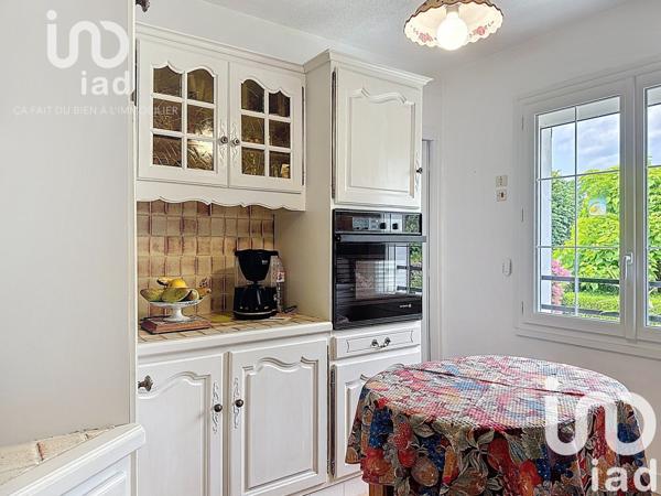 Maison 6 pièces de 104 m² à Pannes (45700)