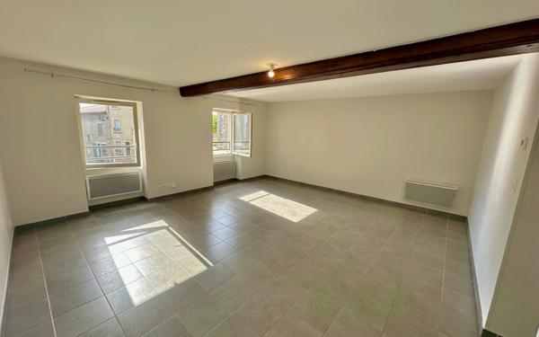 Appartement à vendre    4 pièces • 73 m2 Taluyers