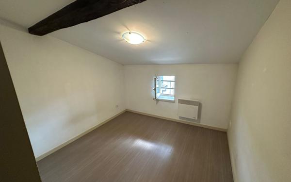 Appartement à vendre    4 pièces • 73 m2 Taluyers