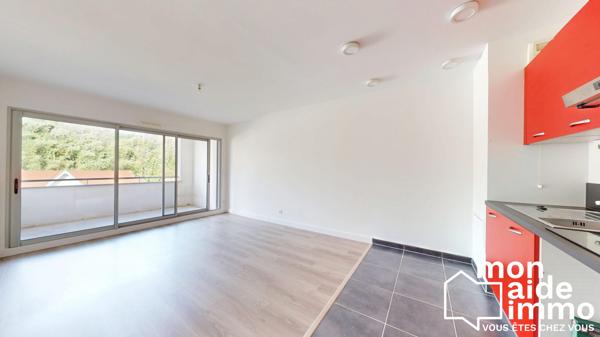 Beau T2 lumineux avec terrasse 41m² + Parking
