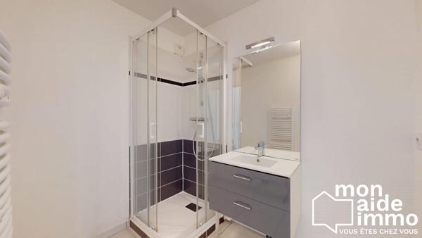 Beau T2 lumineux avec terrasse 41m² + Parking