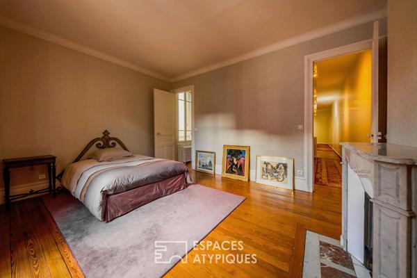 Élégant appartement dans un rare immeuble haussmannien du centre-ville