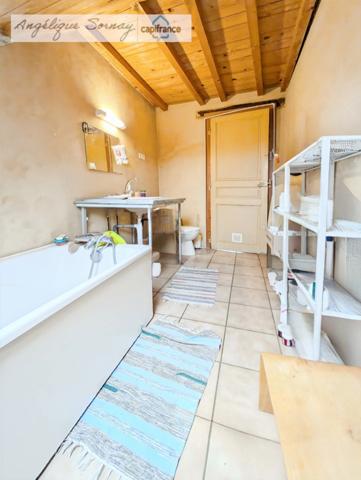 À VENDRE – Grand Appartement T4 de 124 m² à Beaufort Jura