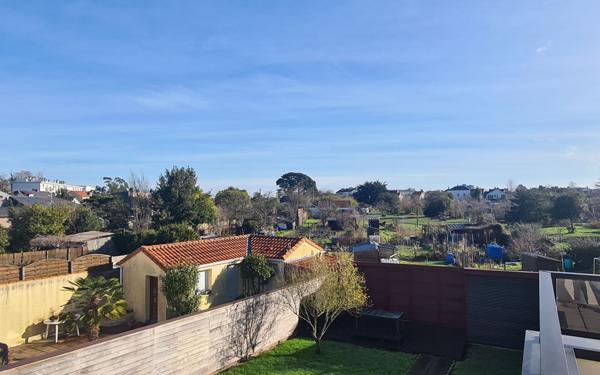 Maison à vendre    6 pièces • 210 m2 Nantes