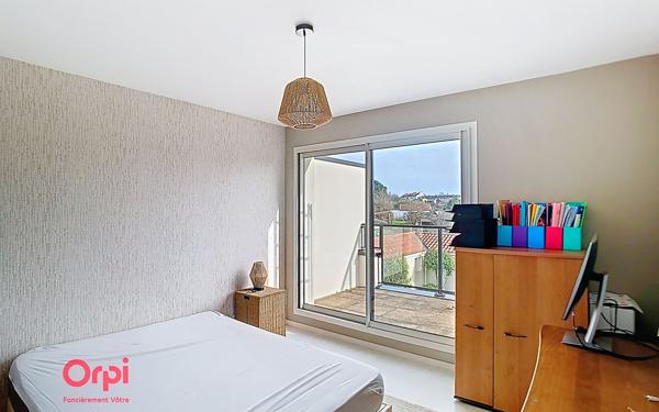 Maison à vendre    6 pièces • 210 m2 Nantes