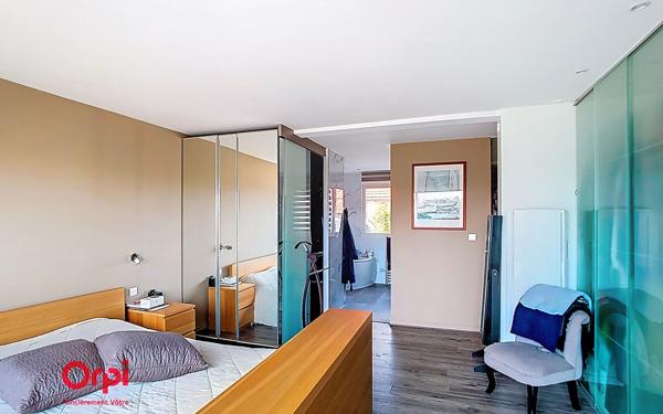 Maison à vendre    6 pièces • 210 m2 Nantes