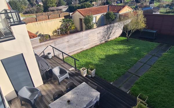 Maison à vendre    6 pièces • 210 m2 Nantes