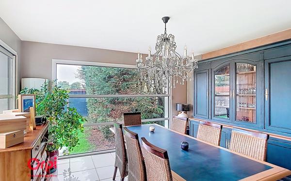 Maison à vendre    6 pièces • 210 m2 Nantes