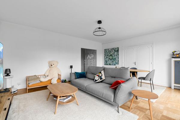 Appartement Saint Germain En Laye 3 pièce(s) 78.14 m2 €651 000 ** - Référence 17196